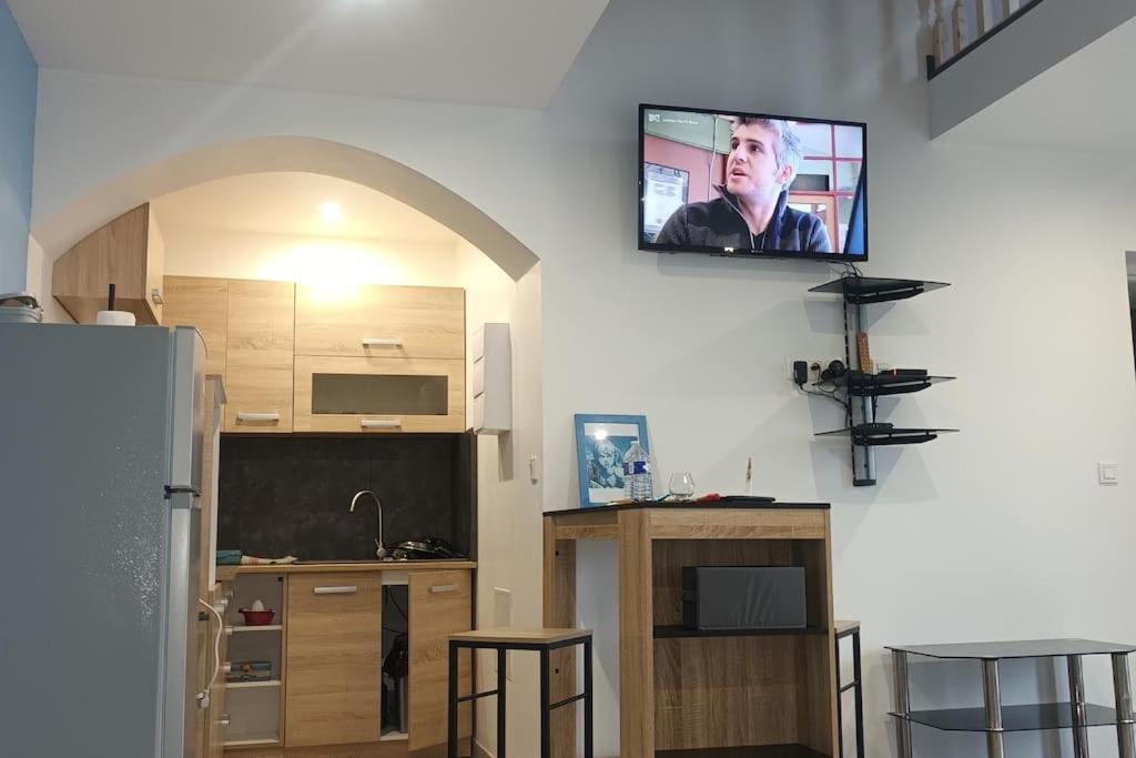 Loft Entier, Calme, Fibre Et Wifi Apartment Saint-Quentin  Exterior photo